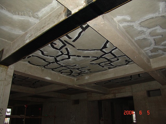 2005年濟南永安大廈結(jié)構加固