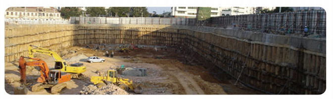 煙臺天鴻時代廣場濱海景區(qū)采用排樁＋預(yù)應(yīng)力錨索進(jìn)行基坑支護(hù)(2003年)